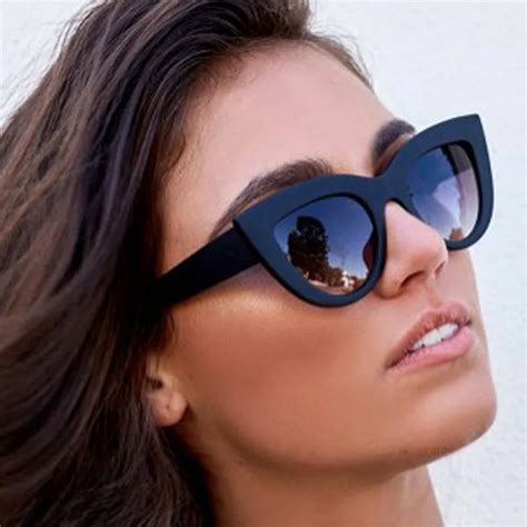 WOMEN'S LUXURY BLACK CAT EYE SUNGLASSES 